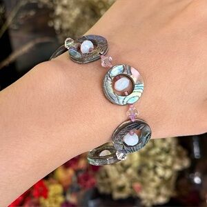 Abalone Shell & beaded Bracelet